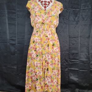 flowered dress size M